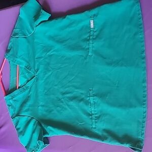 Figs hunter Green casma top